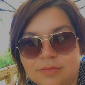 Meet your Posher, Darienne